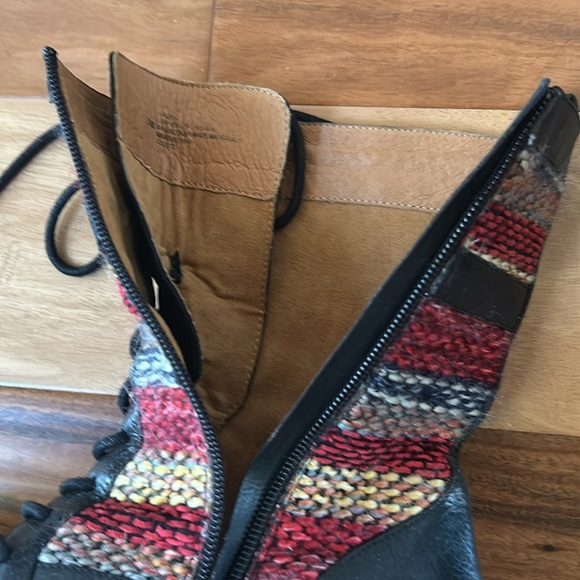 Sofft Avery Southwestern Black Leather Lace Up Boots SZ 8M - Picture 6 of 9